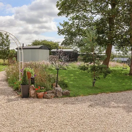 Holiday home Whitehedge